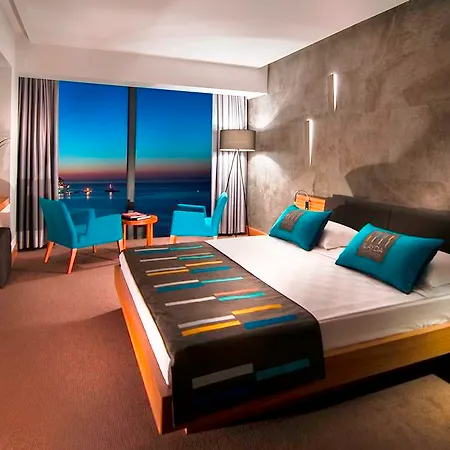 Ilayda Avantgarde Hotel 4*