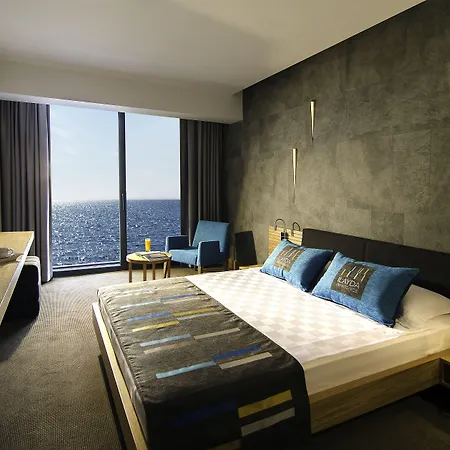 Ilayda Avantgarde 4*