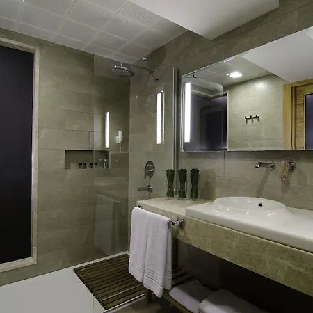 Ilayda Avantgarde 쿠사다시