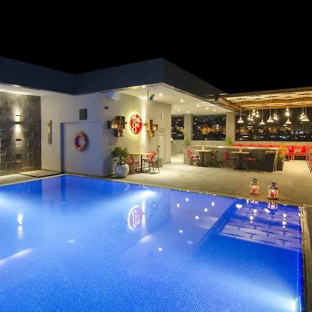 伊莱达先锋酒店 酒店