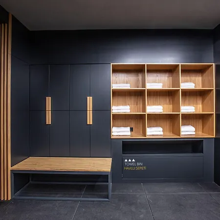 酒店 伊莱达先锋酒店 4*