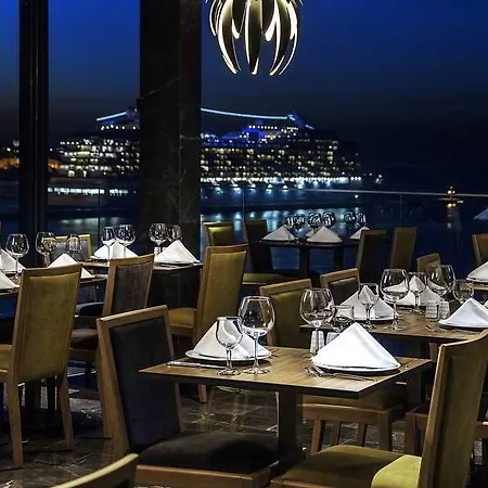 伊莱达先锋酒店 酒店