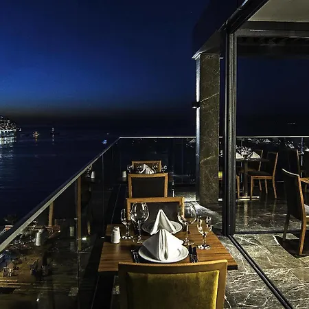 伊莱达先锋酒店 酒店 4*