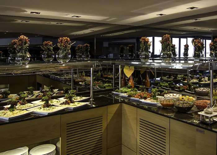 إيلايدا أفانتغارد هوتل فندق كوشاداسيه